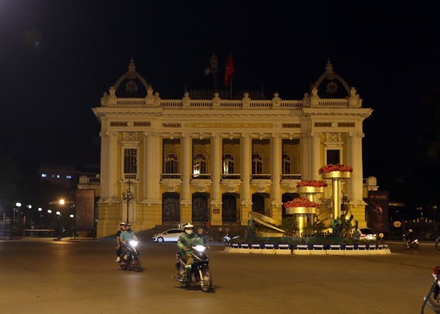 Vietnam saves over 800 million VND worth of electricity during Earth Hour