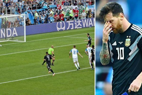 Video 10 quả penalty hỏng ăn đáng quên nhất của Messi