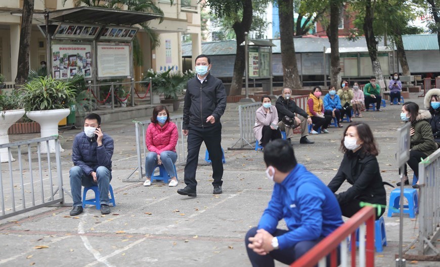 Hanoi deploys rapid COVID-19 test in community
