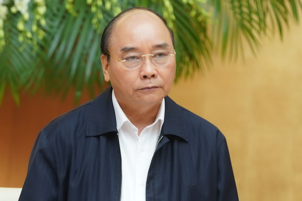 Thủ tướng yêu cầu tiếp tục cách ly toàn xã hội, không lơi lỏng