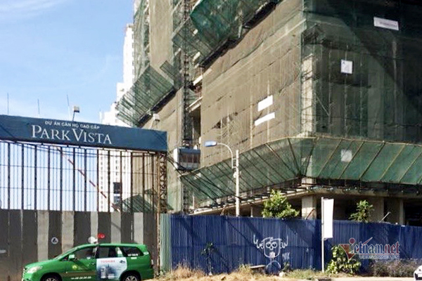 Trong khi dự án Park Vista bị ngưng thi công, chủ đầu tư còn nợ thuế 114 tỷ đồng. 