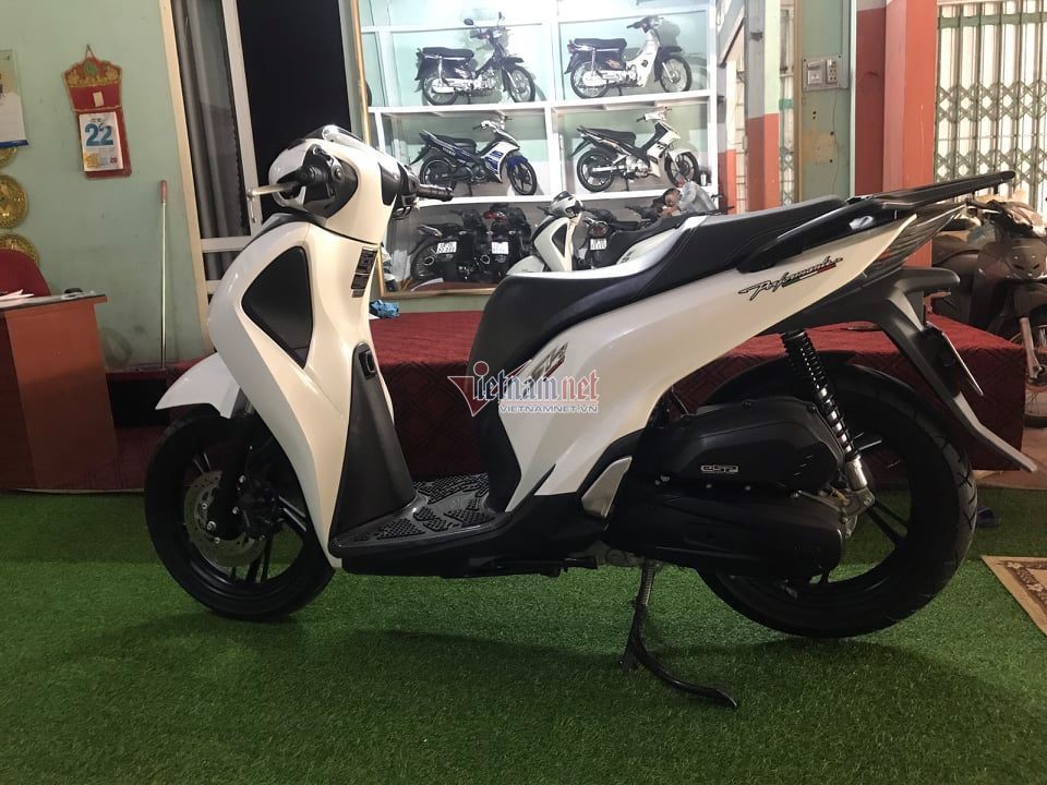 Honda Sh Việt Đời 2016 Biển Vip Giá 250 Triệu Ở Tuyên Quang