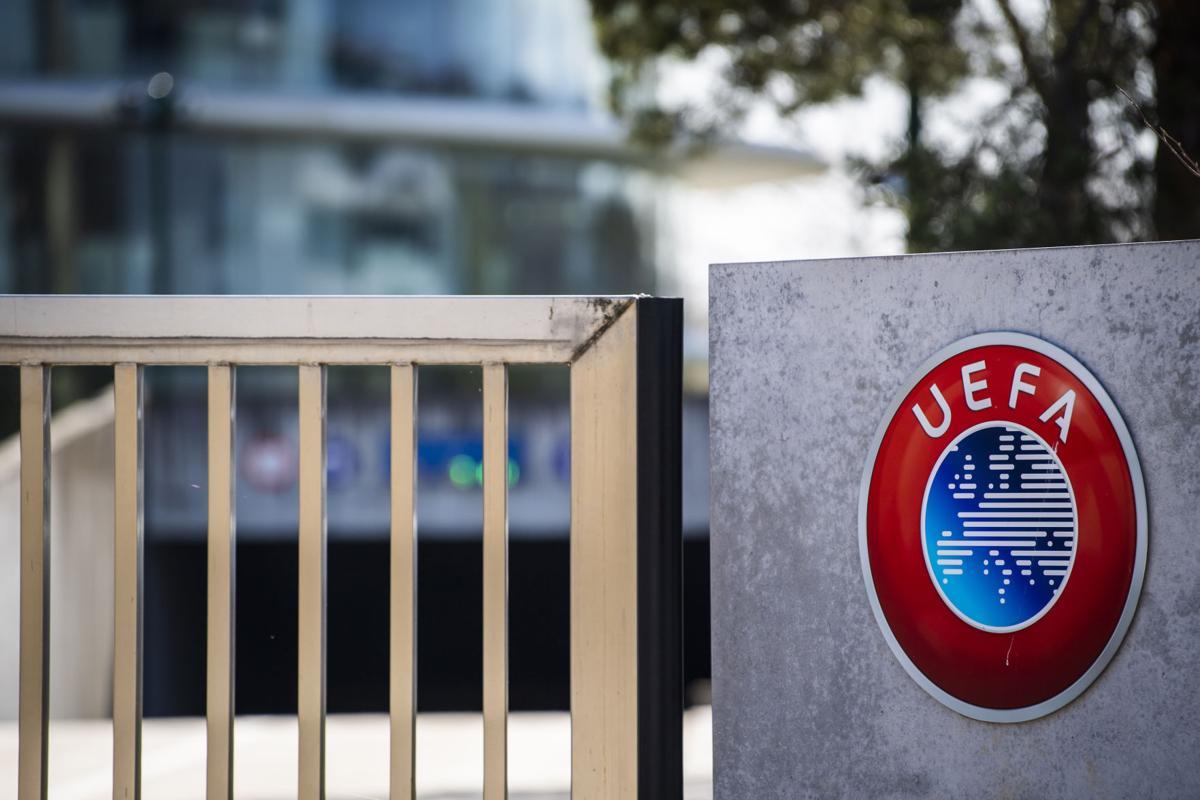 UEFA không muốn các giải VĐQG châu Âu vội hủy vì Covid-19