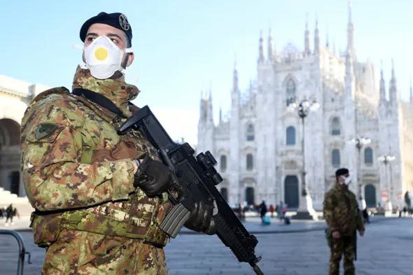 Số ca nhiễm Covid-19 tăng vọt, 1/2 dân số thế giới phải ở nhà dập dịch