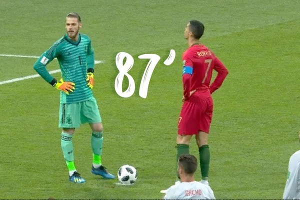 Ronaldo, Messi, Beckham và 12 siêu phẩm đá phạt phút chót