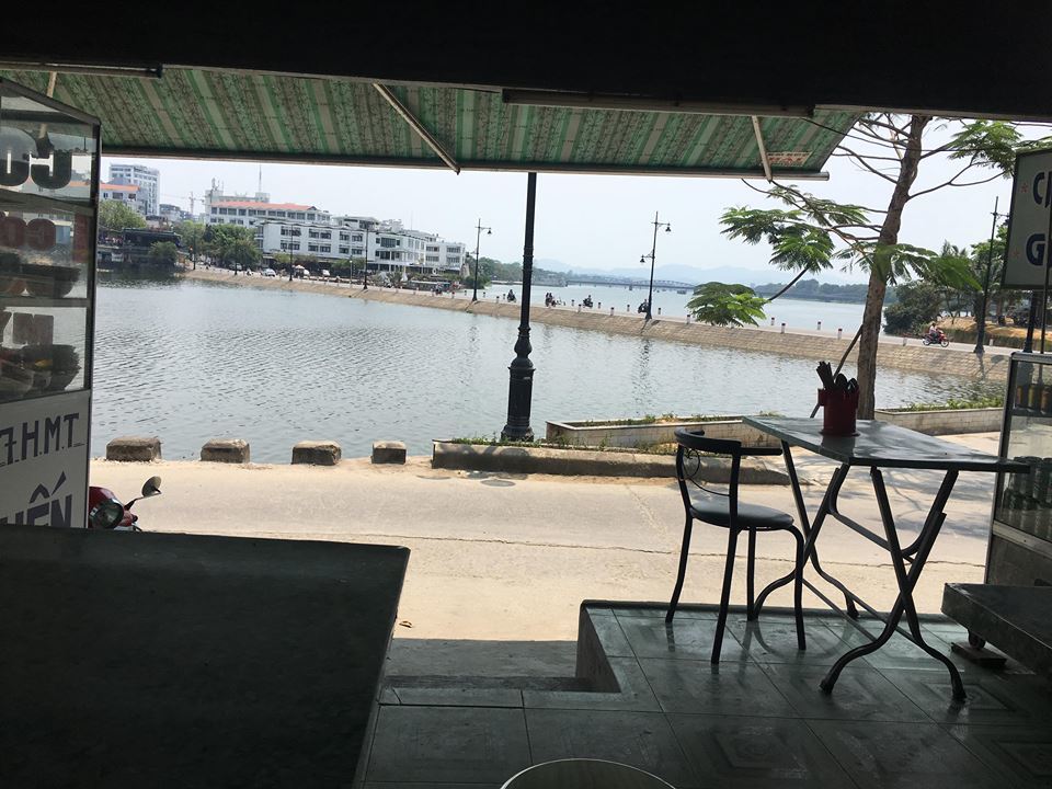 Bỏ người chồng nghiện ngập, tôi có bạc bẽo không?