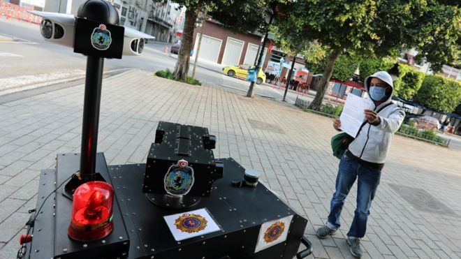 Coronavirus: Tunisia deploys police robot on lockdown patrol