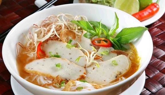 Besides beautiful beaches, Phan Thiet also offers delicious cuisine