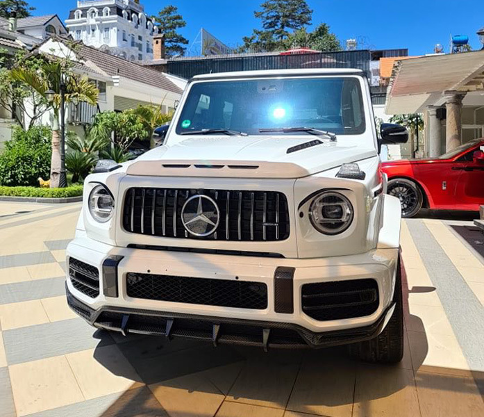 Đại gia Việt khoe Mercedes-AMG G63 độ chính hãng TopCar cực độc