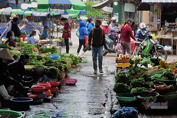 Người Hạ Long bị nêu tên nếu đi chợ quá 2 lần/ngày