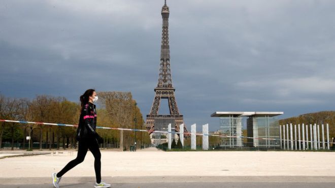 Coronavirus: Paris bans daytime outdoor exercise