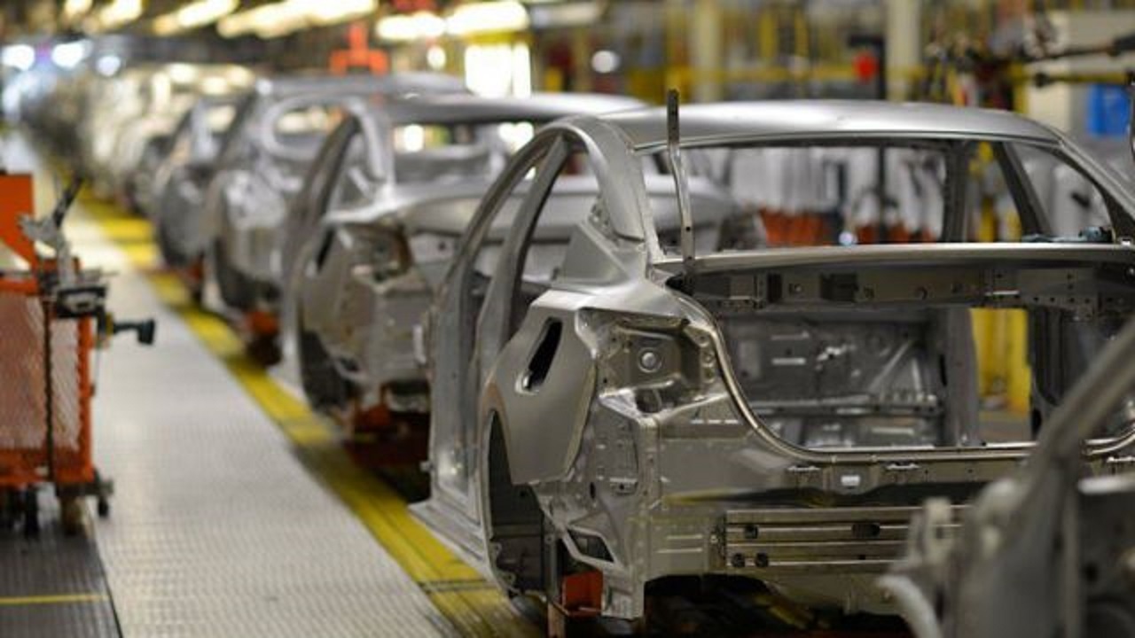 Honda, Nissan cho hàng chục nghìn nhân viên nghỉ không lương