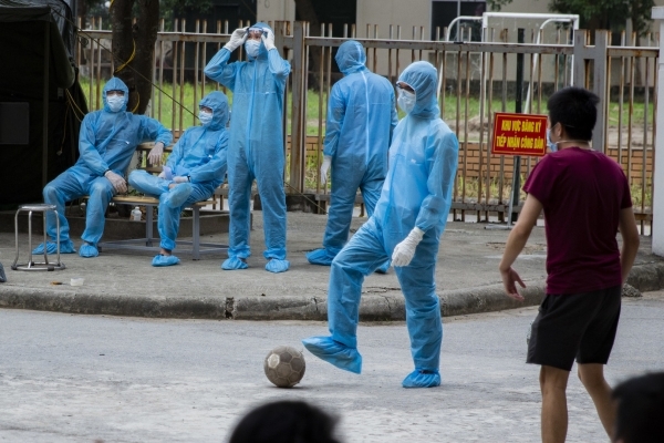 Du học sinh viết trên báo Mỹ cách chống dịch của VN