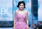 Đấu giá chiếc váy Mai Phương mặc, góp 60 triệu cho quỹ bé Lavie