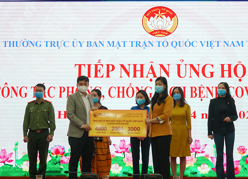 Quang Hải, Hùng Dũng đóng góp 1 ngày lương đẩy lùi Covid-19