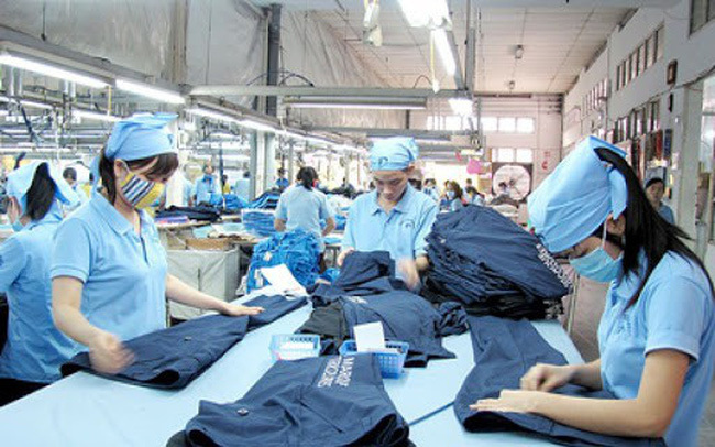 VN autos, textiles and garments, wooden furniture businesses suffer during Covid-19