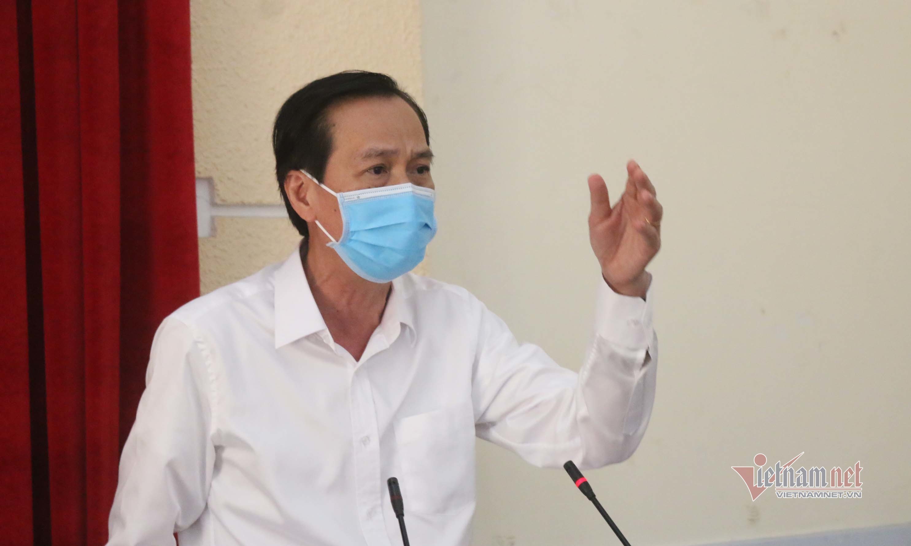 Phó chủ tịch TP.HCM: Đừng để xảy ra vi phạm chỉ thị 16 như cán bộ ĐH Ngân hàng