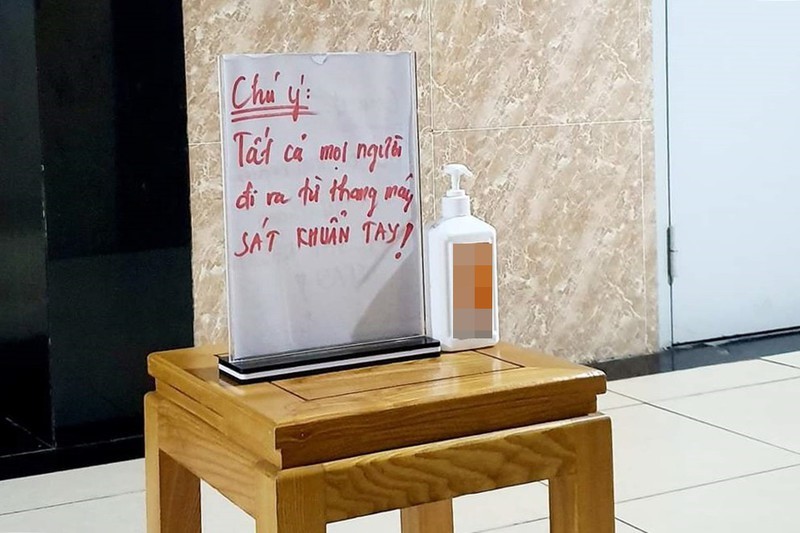 Chú ý lựa chọn đúng và không lạm dụng nước rửa tay khô