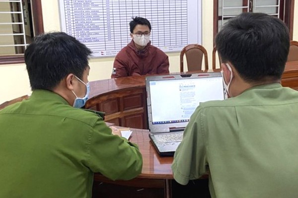 2 đối tượng bị khởi tố do tung tin nhảm về dịch Covid-19