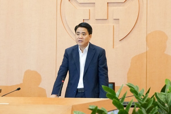 Chủ tịch Hà Nội cảnh báo thói quen nguy hiểm ho, sốt là ra hiệu thuốc