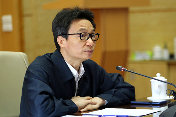 'Chúng ta phải chuẩn bị tinh thần dịch còn kéo dài'