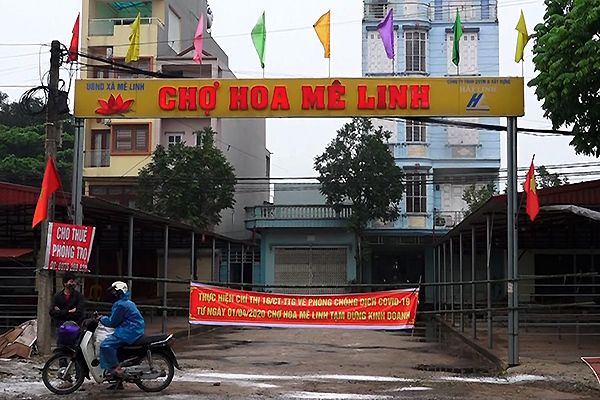 Dịch Covid-19: Hà Nội rà soát chợ hoa Mê Linh