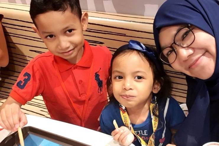 Cô giáo Singapore 2 lần nhiễm virus từ đại dịch