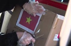 Vietnamese in Russia make COVID-19 masks for locals