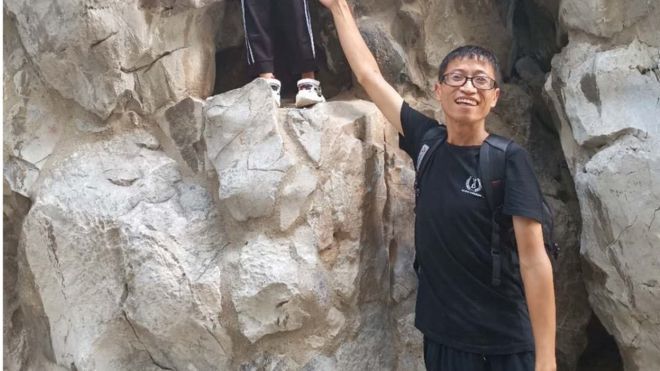 Coronavirus: Food delivery driver paying back doctors who saved him