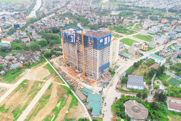 Ruby Tower cất nóc đúng tiến độ