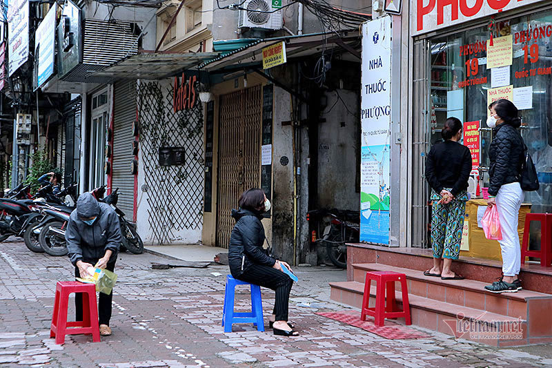 'Mặt trận thứ hai' đã hé mở