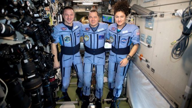 Coronavirus: Space crew return to very different Earth