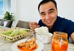 'MC giàu nhất Việt Nam' Quyền Linh vẫn ăn cơm nguội buổi sáng