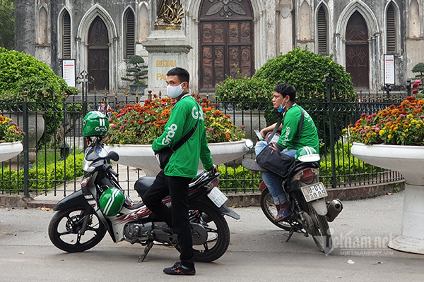 Dịch vụ gọi xe GrabCar, GrabBike tiếp tục dừng hoạt động