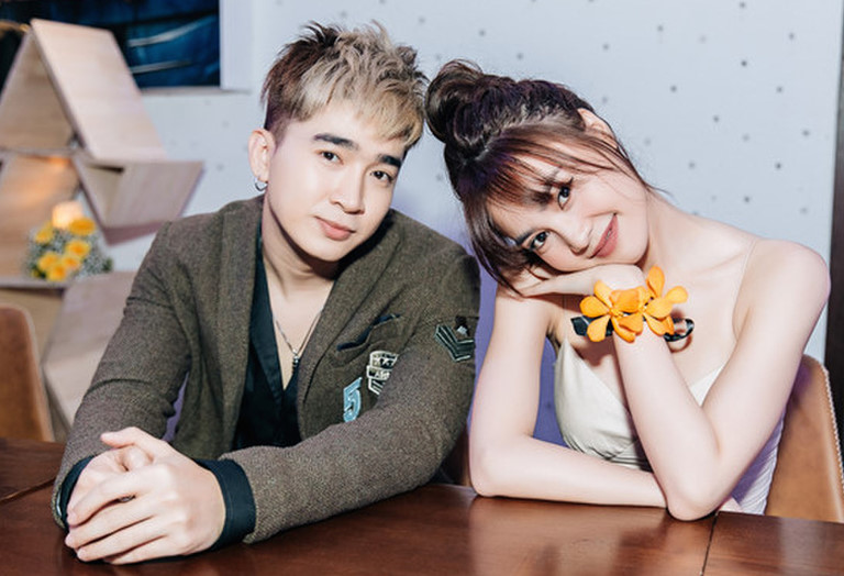 Ninh Dương Lan Ngọc và 'anh xe ôm' xế sang có chung sở thích đặc biệt