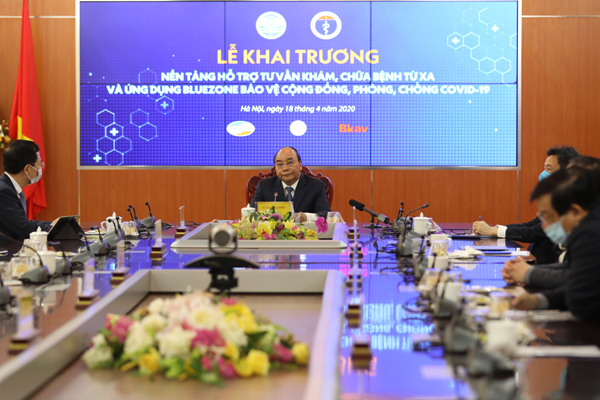 Thủ tướng:  Khám chữa bệnh từ xa là khởi đầu cho câu chuyện lớn hơn