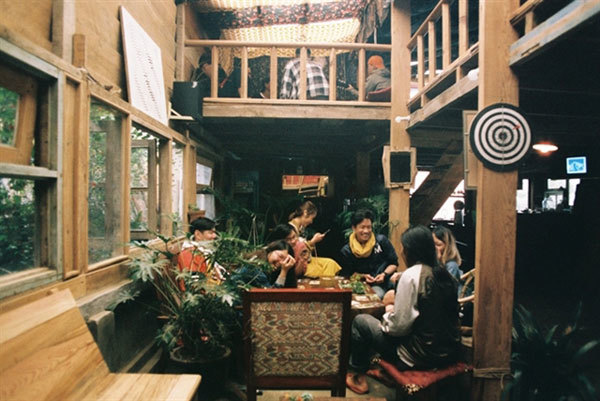 Café in Da Lat offers scenic views, peace and quiet