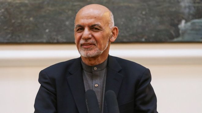 Coronavirus: 'Staff infected' in Afghan presidential palace