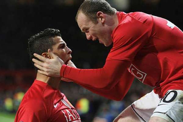 Đến lượt Rooney ‘phũ’ đồng đội cũ Ronaldo, ca Messi