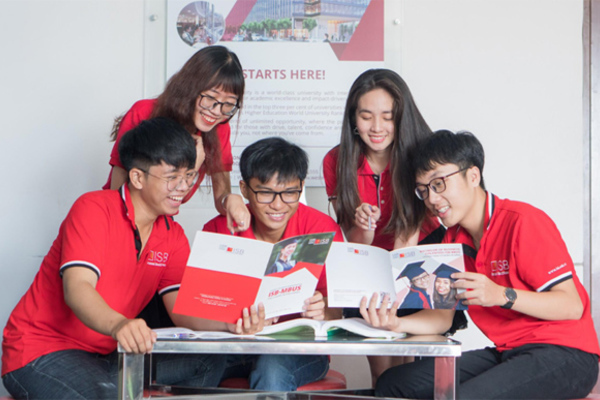 Còn có thể du học giữa dịch Covid-19 ?