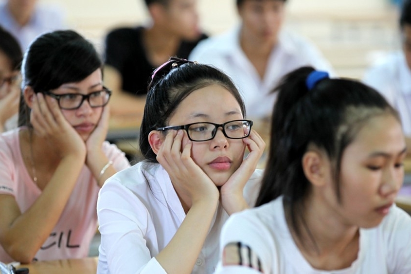 Học sinh lớp 12 lo sẽ phải tham gia nhiều kỳ thi