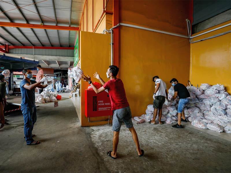 Những mảnh đời éo le ở ổ dịch lớn nhất Singapore