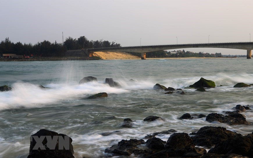 The beauty of Cua Tung beach