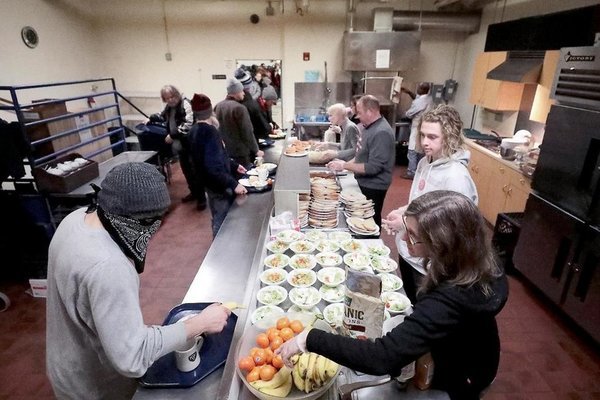 Tiết lộ những ổ dịch Covid-19 như 'bom hẹn giờ' ở Mỹ