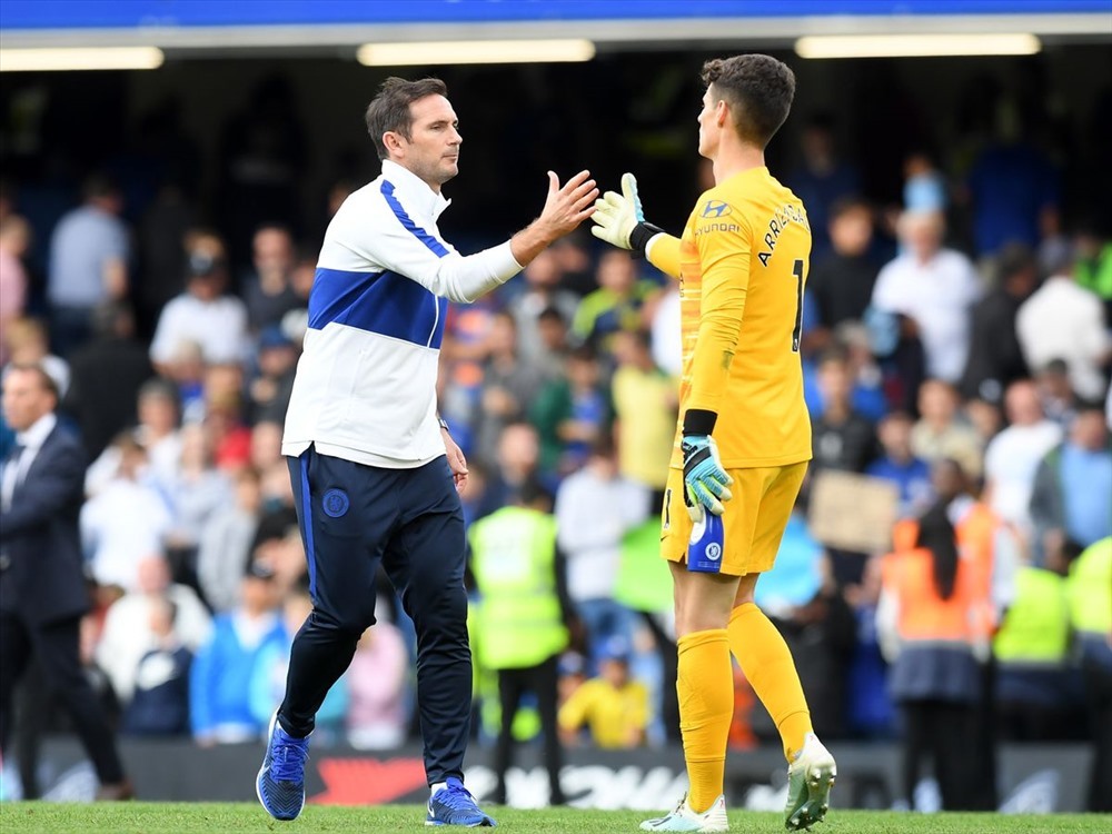 Bán chẳng ai mua, Chelsea khó xử 'ông kễnh' Kepa