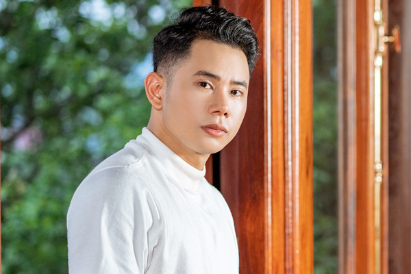 Ca sĩ top 1 youtube Lê Bảo Bình: 'Đam mê khiến tôi may mắn có mọi thứ'