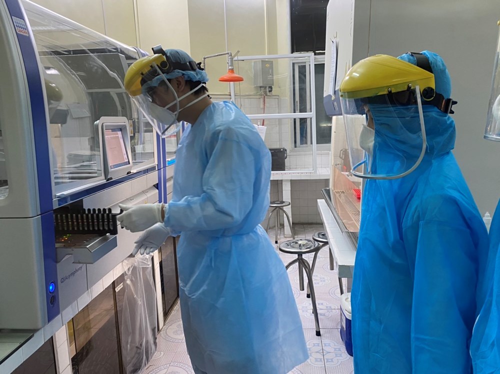 Máy xét nghiệm Covid-19 Hải Phòng đang dùng là 'đi mượn'