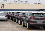 Hàng loạt xe Hyundai bị “đắp chiếu” tại nhiều cảng ở Mỹ