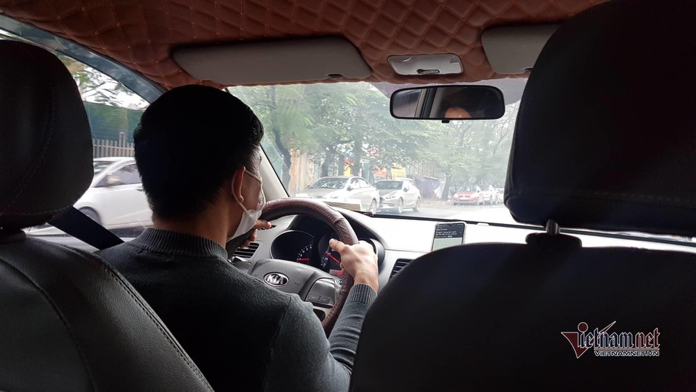 Ế khách mùa dịch, tài xế taxi mong ngân hàng giảm lãi