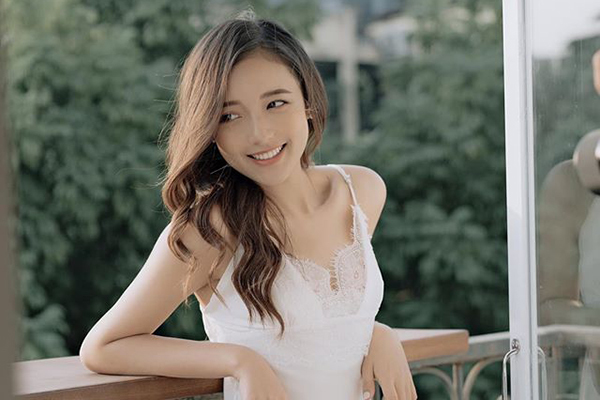 Gu mặc đời thường của 'Nữ MC trẻ nhất VTV'